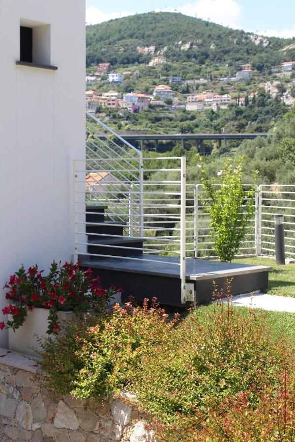 Apartamento Abelia 4 Pietra Ligure Exterior foto